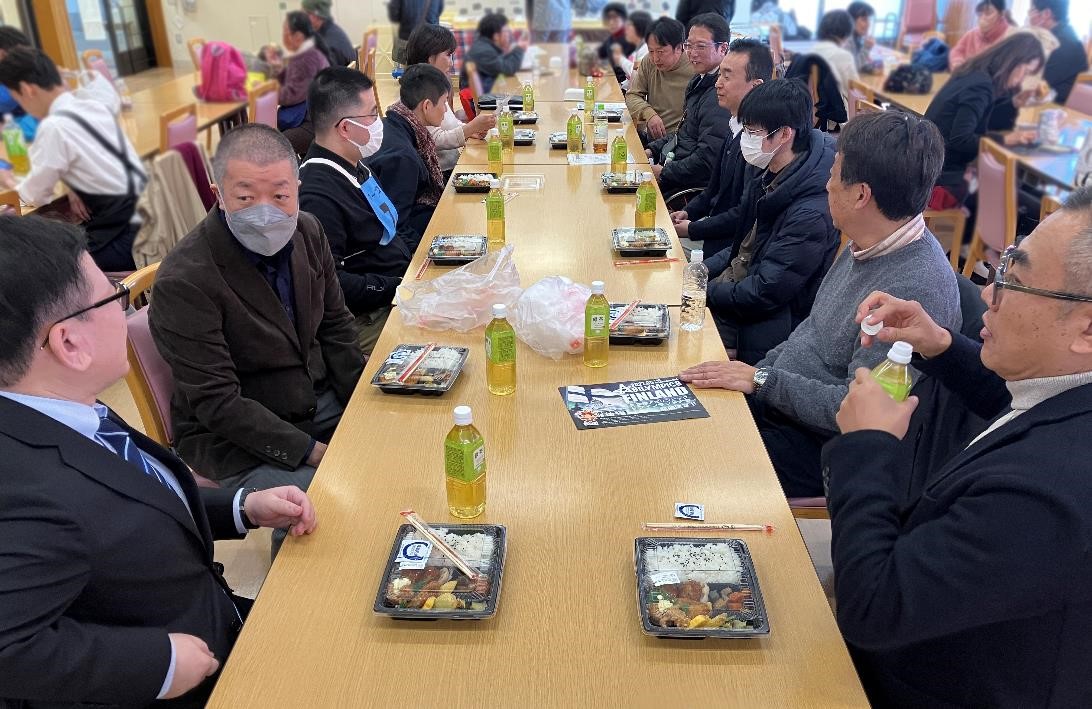 会場内部の食堂