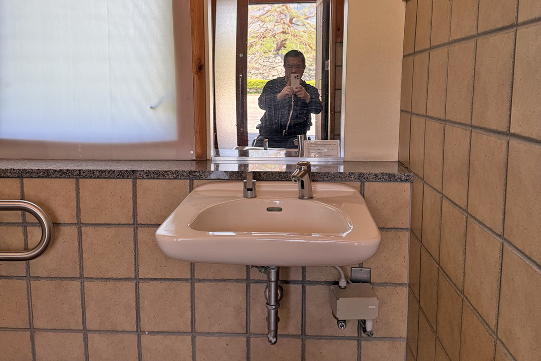 洗面台。清潔感がありました