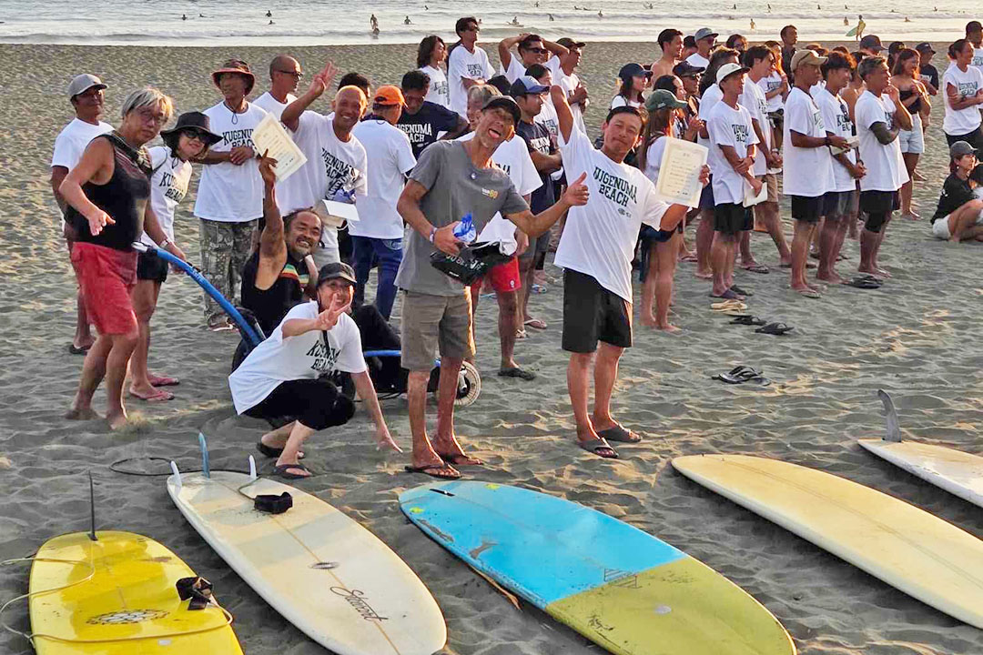 大会の運営や選手の皆さんがビーチ上で楽しんでいる様子