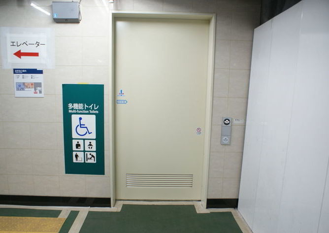 竹橋駅／東京メトロ 東西線－B1F 改札内 エレベーター付近