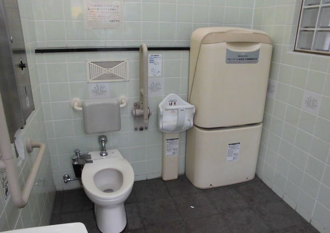 千束１丁目公衆トイレ
