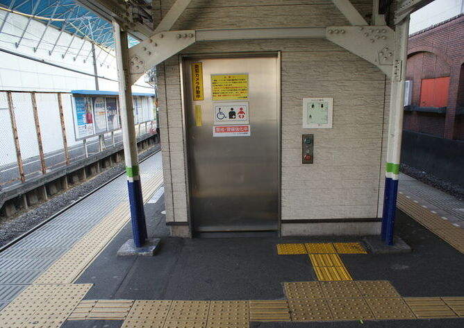 ときわ台駅／東武 東武東上線－1F ホーム エレベーター付近