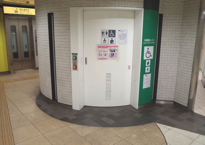 池袋駅／東京メトロ 丸ノ内線・有楽町線・副都心線－B2F 改札内 エレベーター付近